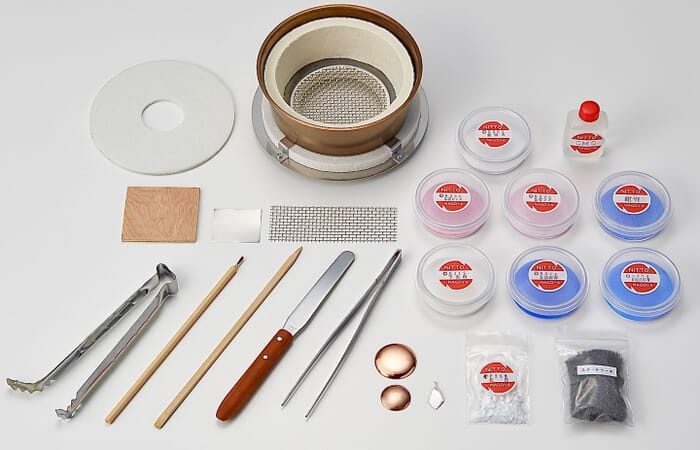 Nitto Gakku Japanese 27-Piece Shippo Cloisonne Enamel Jewellery Craft Starter Kit Set B, with Instruction Book & DVD, for Jewelry Making