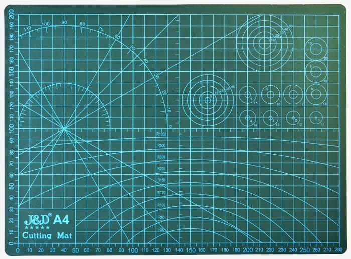 Leathercraft Tool 300x220mm A4 PVC Board Double Sided Cutting Mat, with Grids and Measurements, for Leatherworking and Paper Cutting